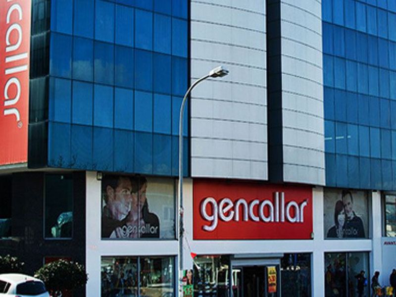 Gencallar Plaza